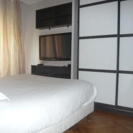 Apartament Bridgestreet Champs-elysees Paryż