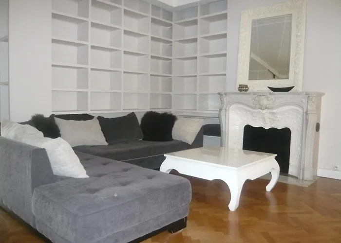 Bridgestreet Champs-elysees * Paříž