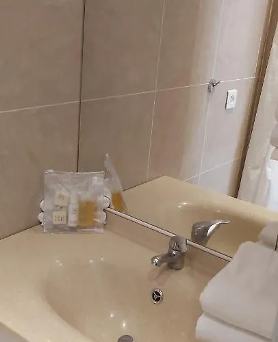 Bridgestreet Champs-elysees Paříž